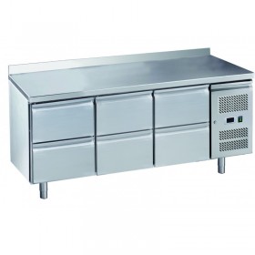 GNH 3260 TN Ventilációs hűtött munkaasztal hátsó felhajtással, 6 fiókkal, 417 liter
